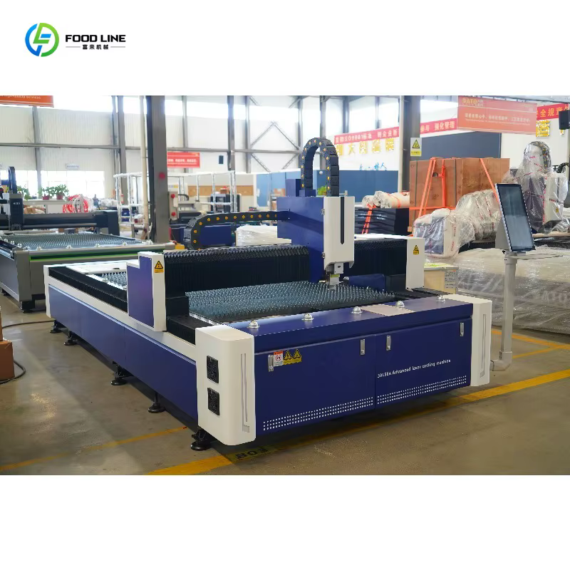 Machines de découpe de tôles métalliques personnalisées, équipement de découpe laser à fibre 1500W