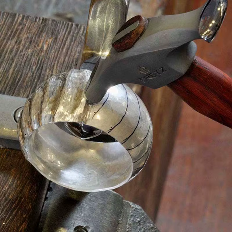 Marteau à profiler étroit et arrondi Fretz HMR-8 pour bijoutier