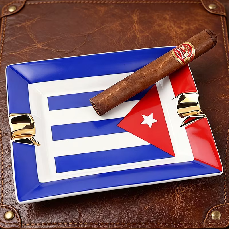 Ensemble de cigares avec drapeau cubain