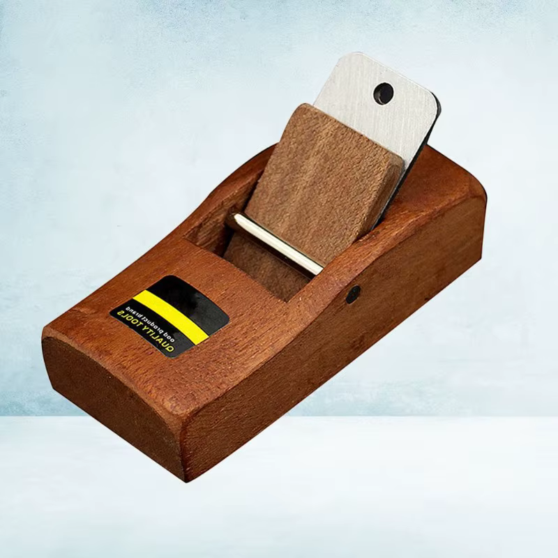 Nouveau Râpeur à Bois en Redwood DIY