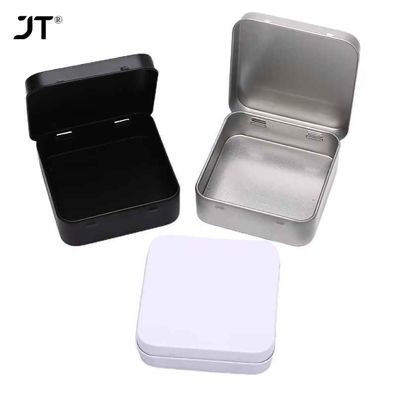 Mini petite boîte carrée en fer blanc