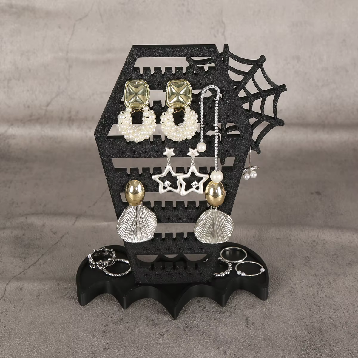 Support de rangement pour boucles d'oreilles gothiques