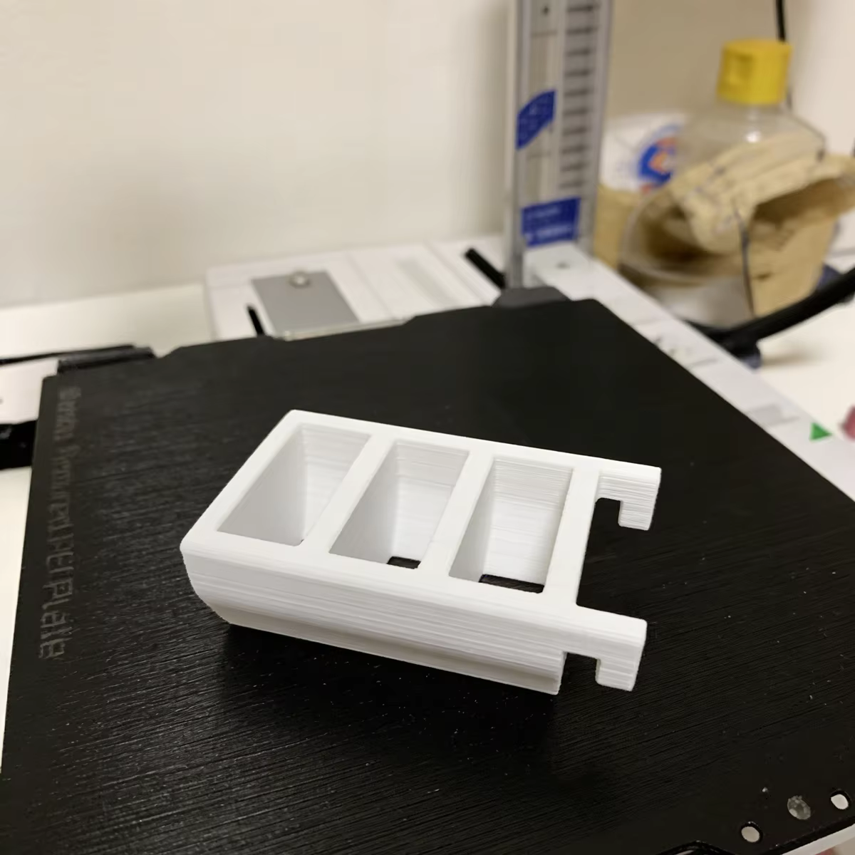 Accessoires de rangement simples à 3 compartiments pour panneau perforé