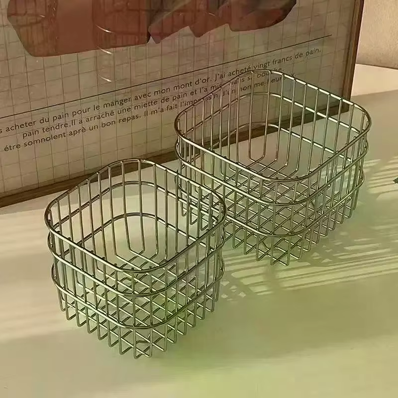 Panier de rangement de bureau en métal
