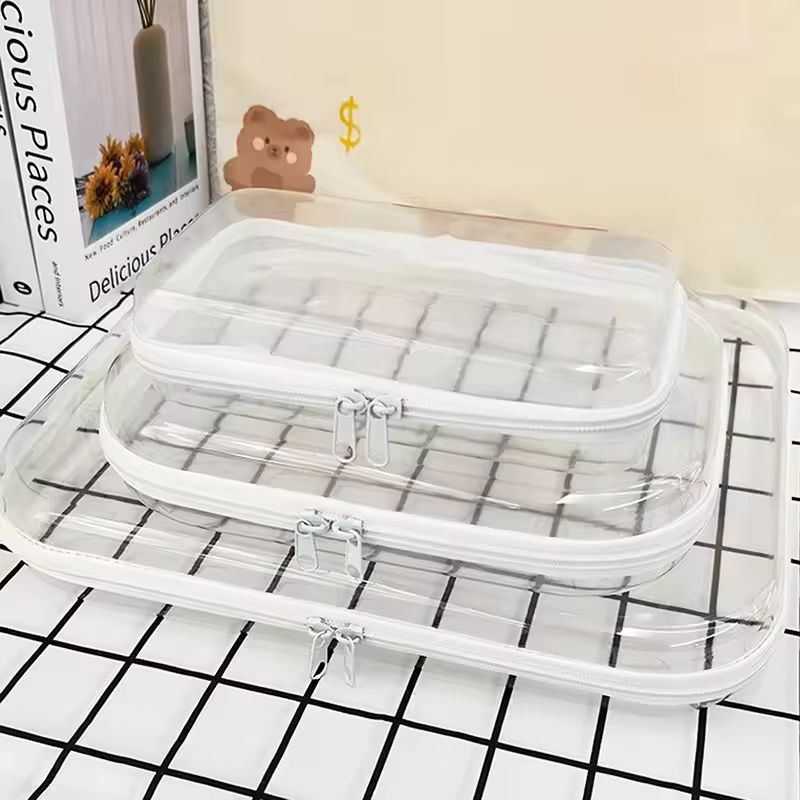 Pochette en plastique à fermeture éclair