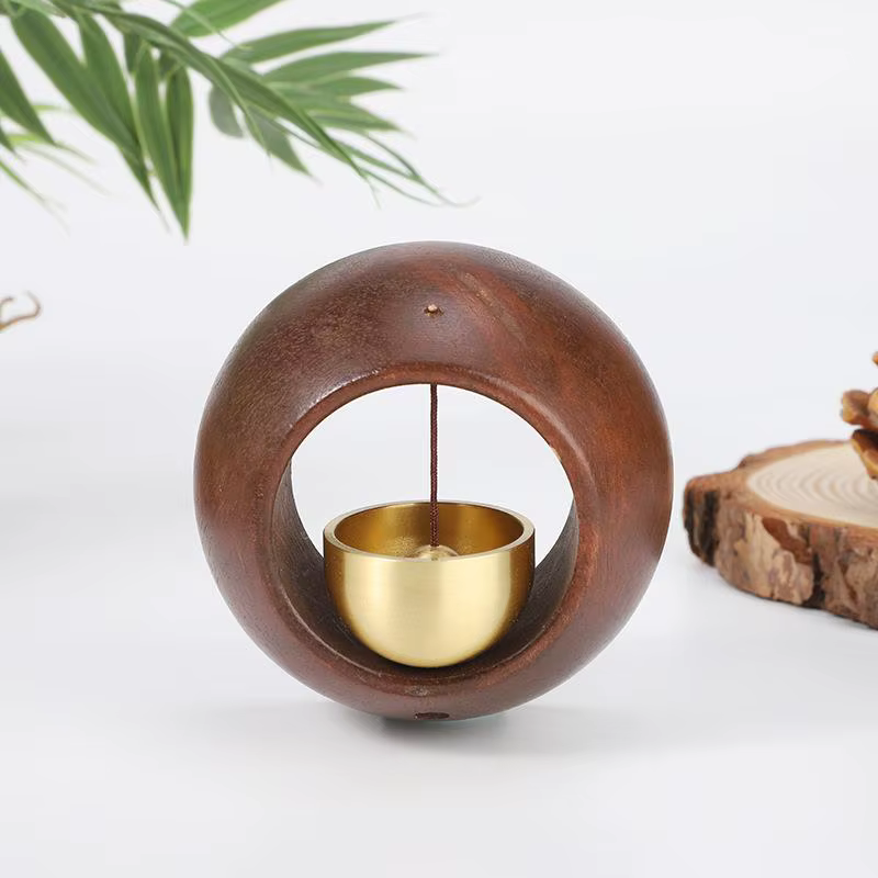Sonnette d'entrée magnétique en bois