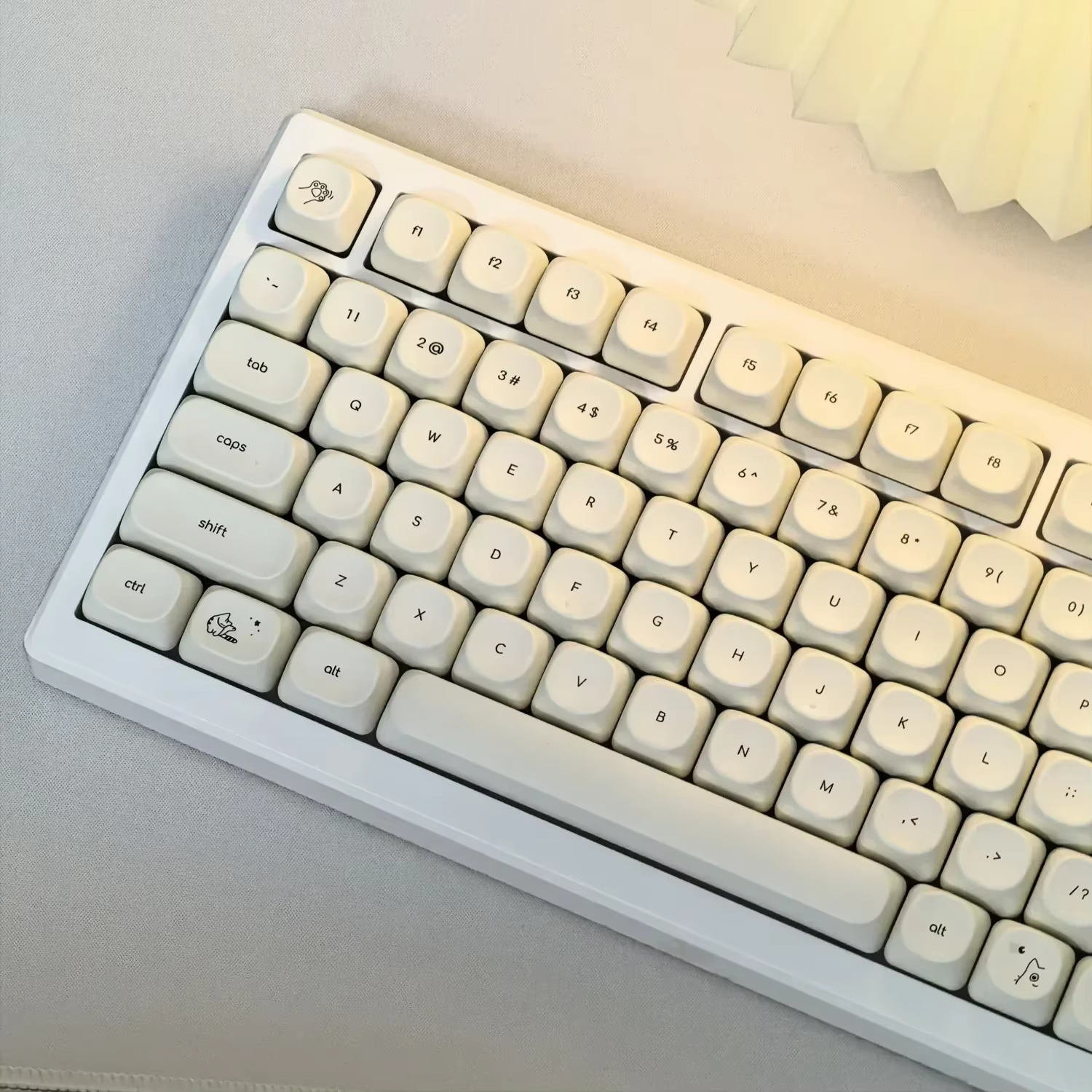 MAIMOOO Keycaps Simples Blanc Laiteux Chat Mignon 124 Touches PBT Profil MOA Personnalisé Coréen Russe Français pour Clavier Mécanique