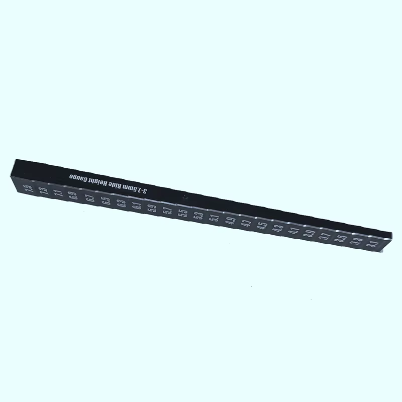 Outils de mesure en métal