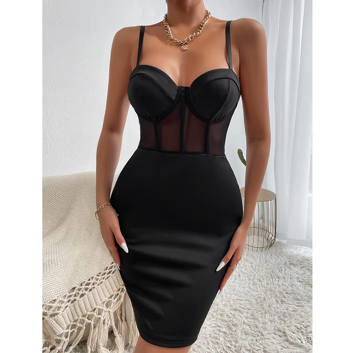 Robe en maille évidée pour femmes
