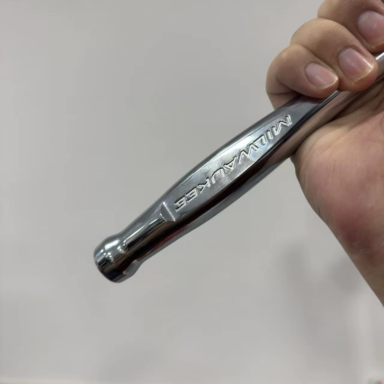 Poignée de cliquet Milwaukee 4932471865 1/2 pouce
