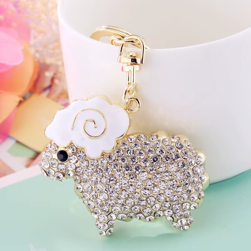 Porte-clés mouton en strass blancs