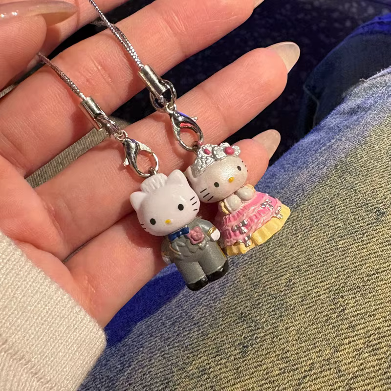 2 Porte-clés Hello Kitty