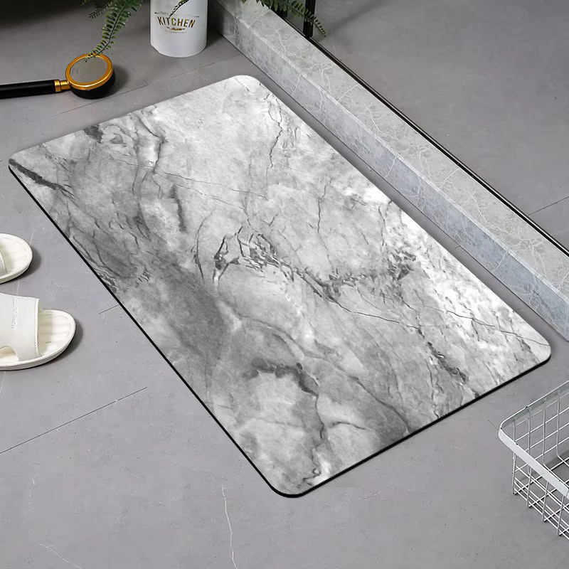 Marbre de luxe léger, boue de diatomée, tapis de sol absorbant l'eau à séchage rapide, antidérapant et résistant à la saleté sur la porte de la salle de bain