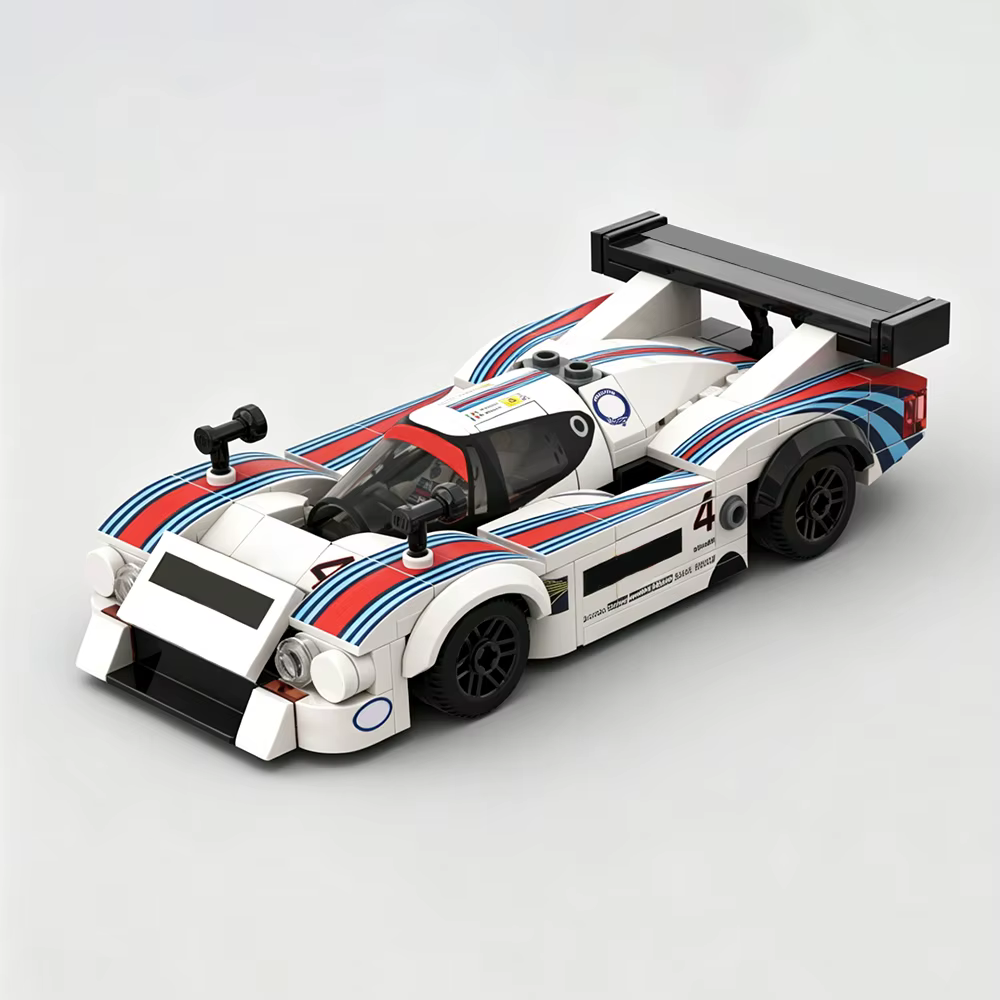 Nouveau modèle de voiture de course Lancia LC2 Martini pour la 24h de Le Mans