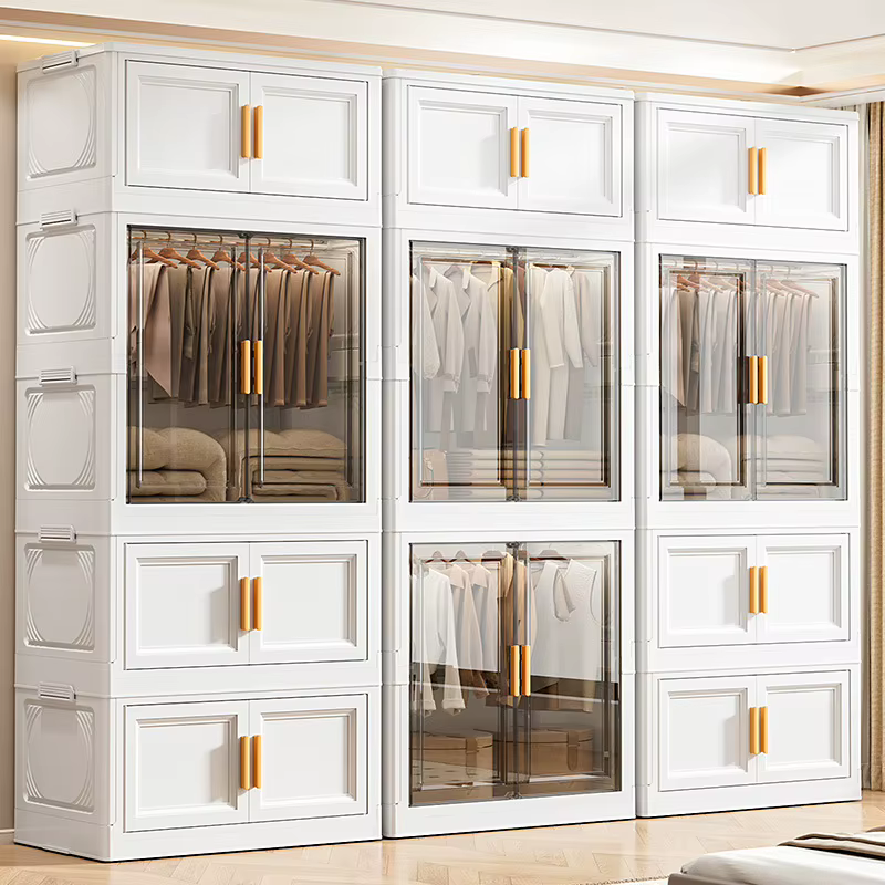 Rangement avec portes transparentes