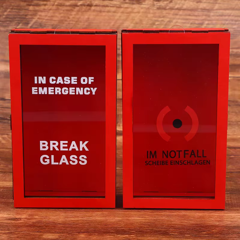 Boîte-cadeau d'urgence amusante avec marteau