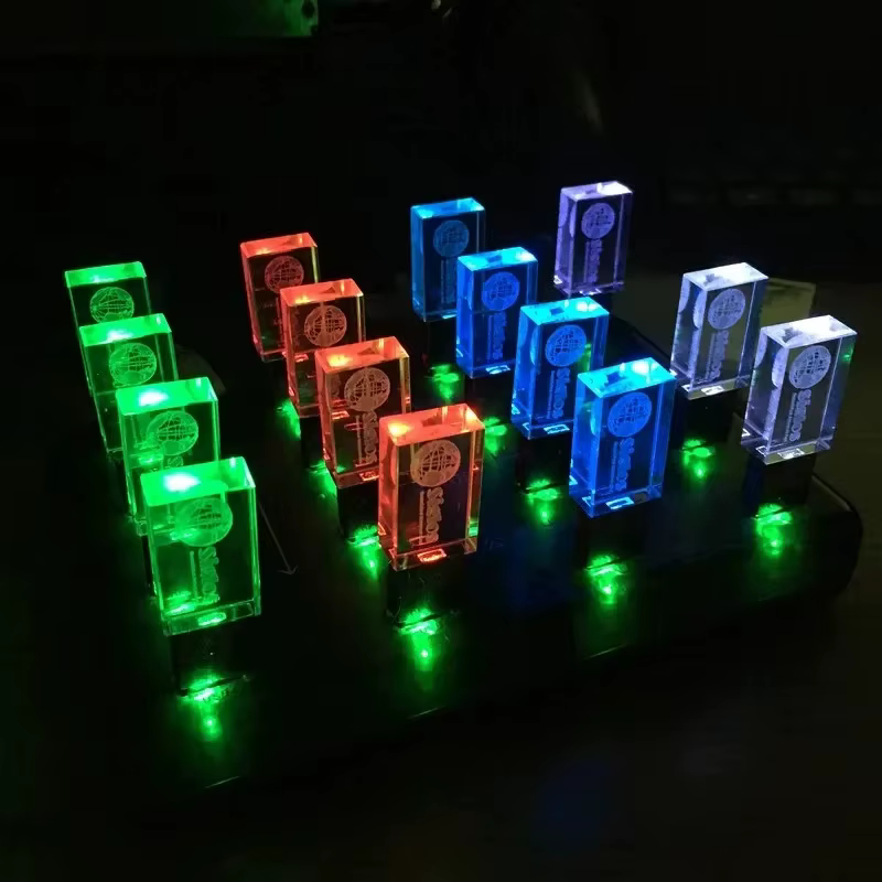 Clé USB 3.0 avec Logo de voiture en cristal, 32 go, LOGO personnalisé gratuit, 64 go 128 go, modèles personnalisés, clé USB, disque U 16 go