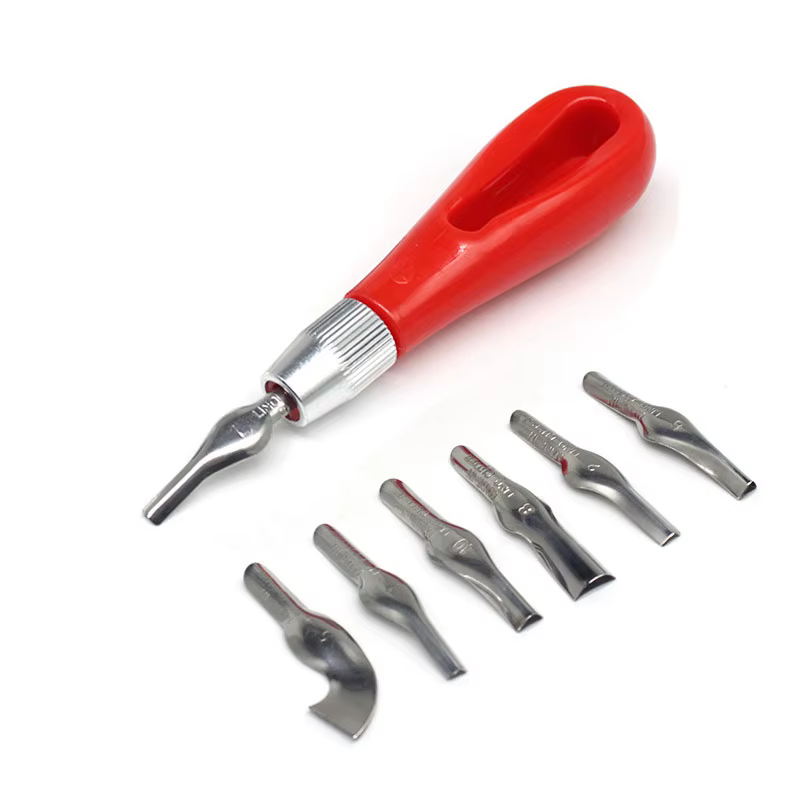 Cutter multifonctionnel pour linoléum