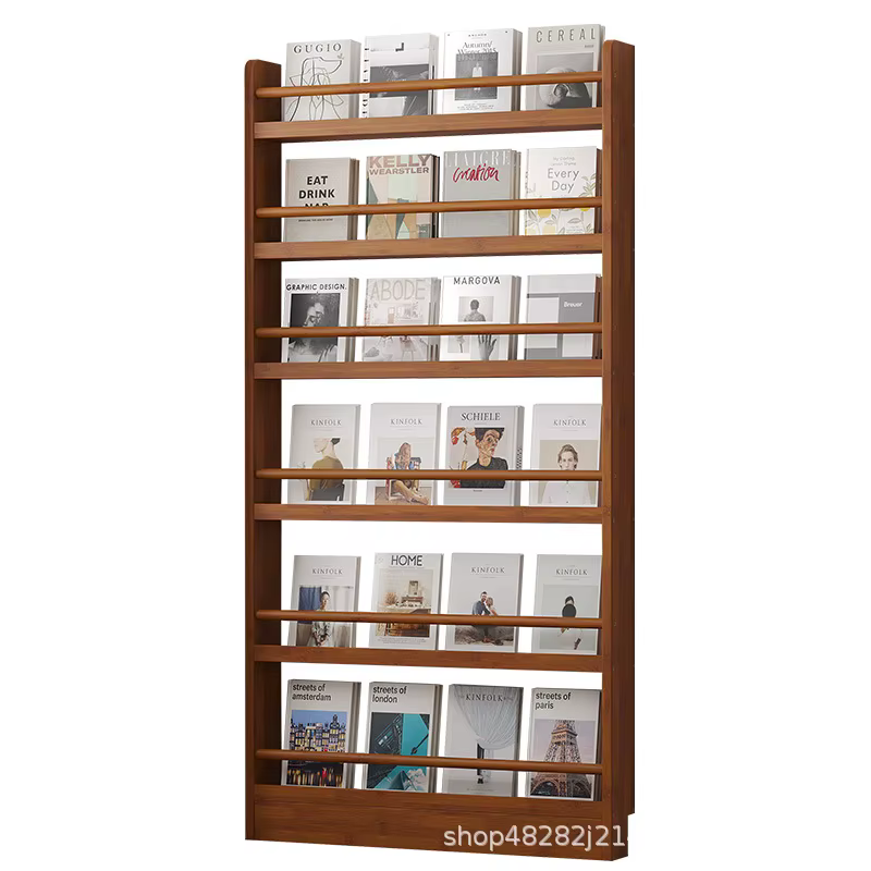 Derrière la porte, il y a une petite bibliothèque, une bibliothèque ultra-mince multicouche en bois massif, un porte-journaux, un enfant à fente étroite