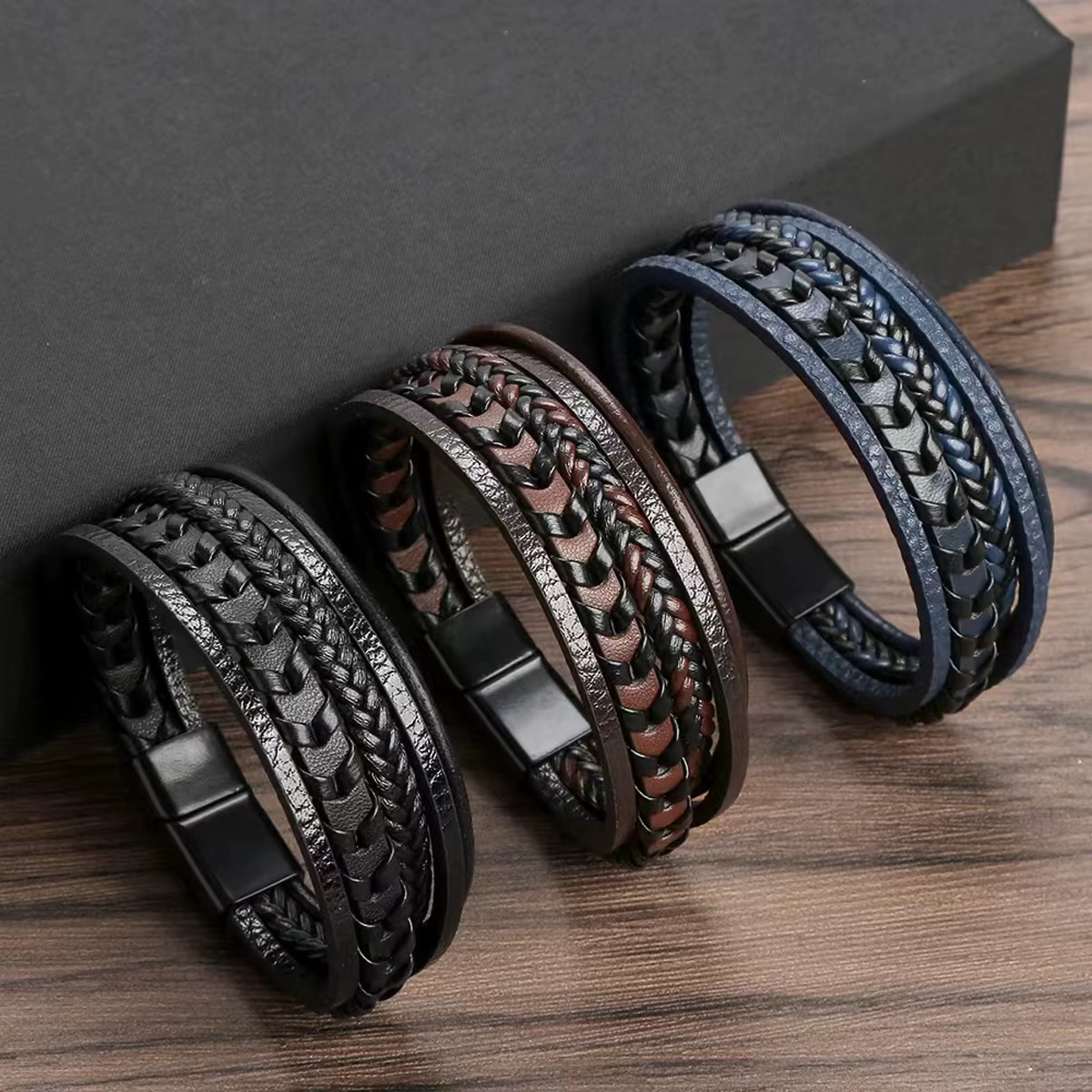 Bracelet tressé en corde de cuir Vintage multicouche pour hommes, accessoires de mode, en alliage, boucle magnétique, 1 pièce