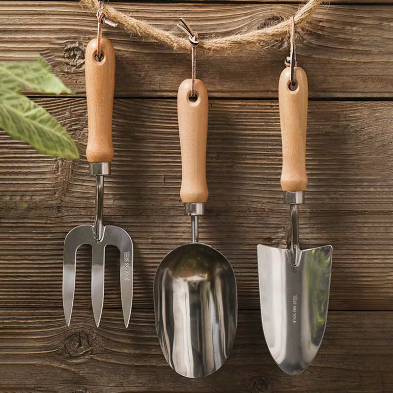 Ensemble d'outils de jardin
