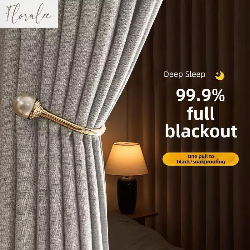 Rideaux occultants thermiques en coton et lin sur mesure pour salon