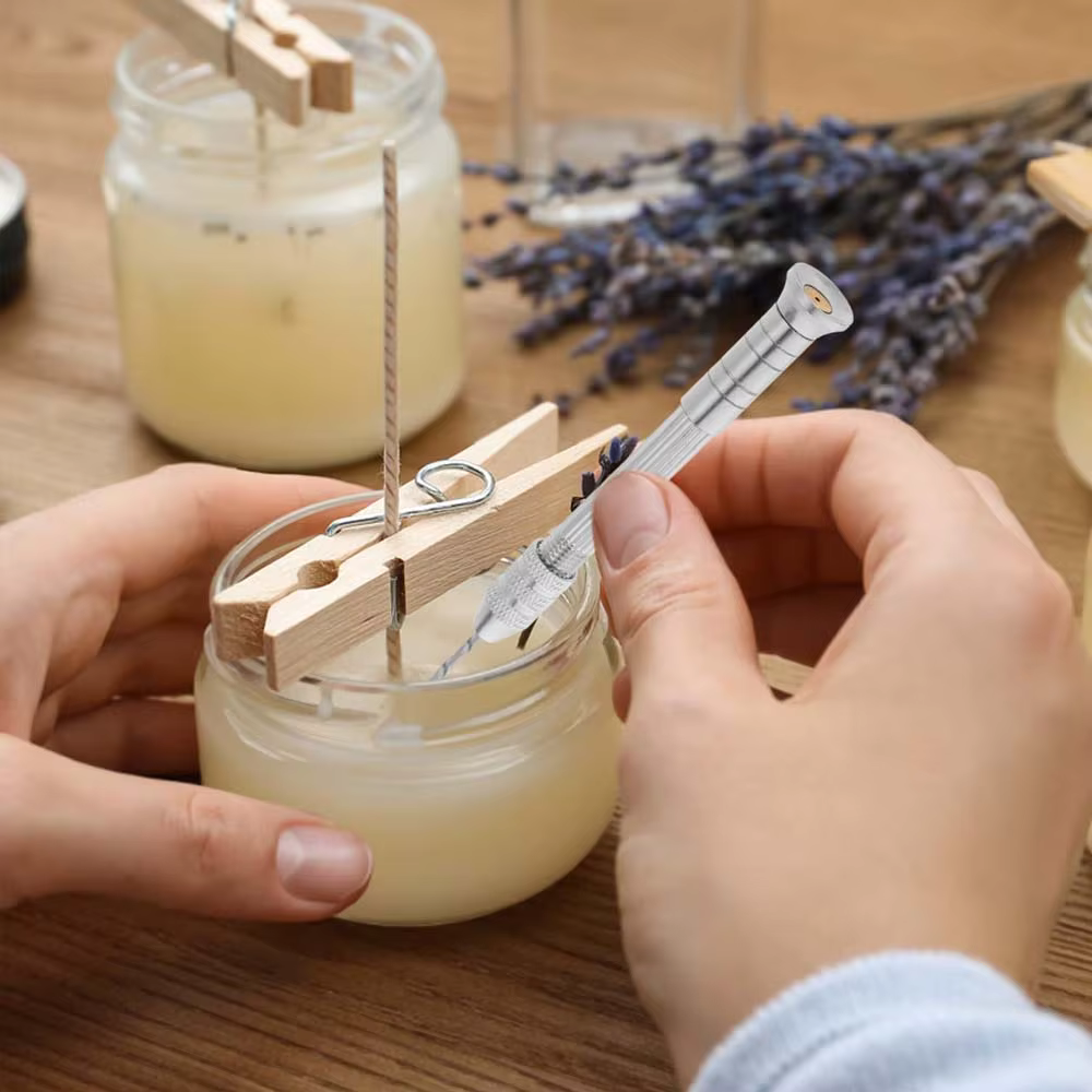 Un ensemble d'outils de perforation pour bougies avec 2 forets multi-diamètres pour la création artisanale