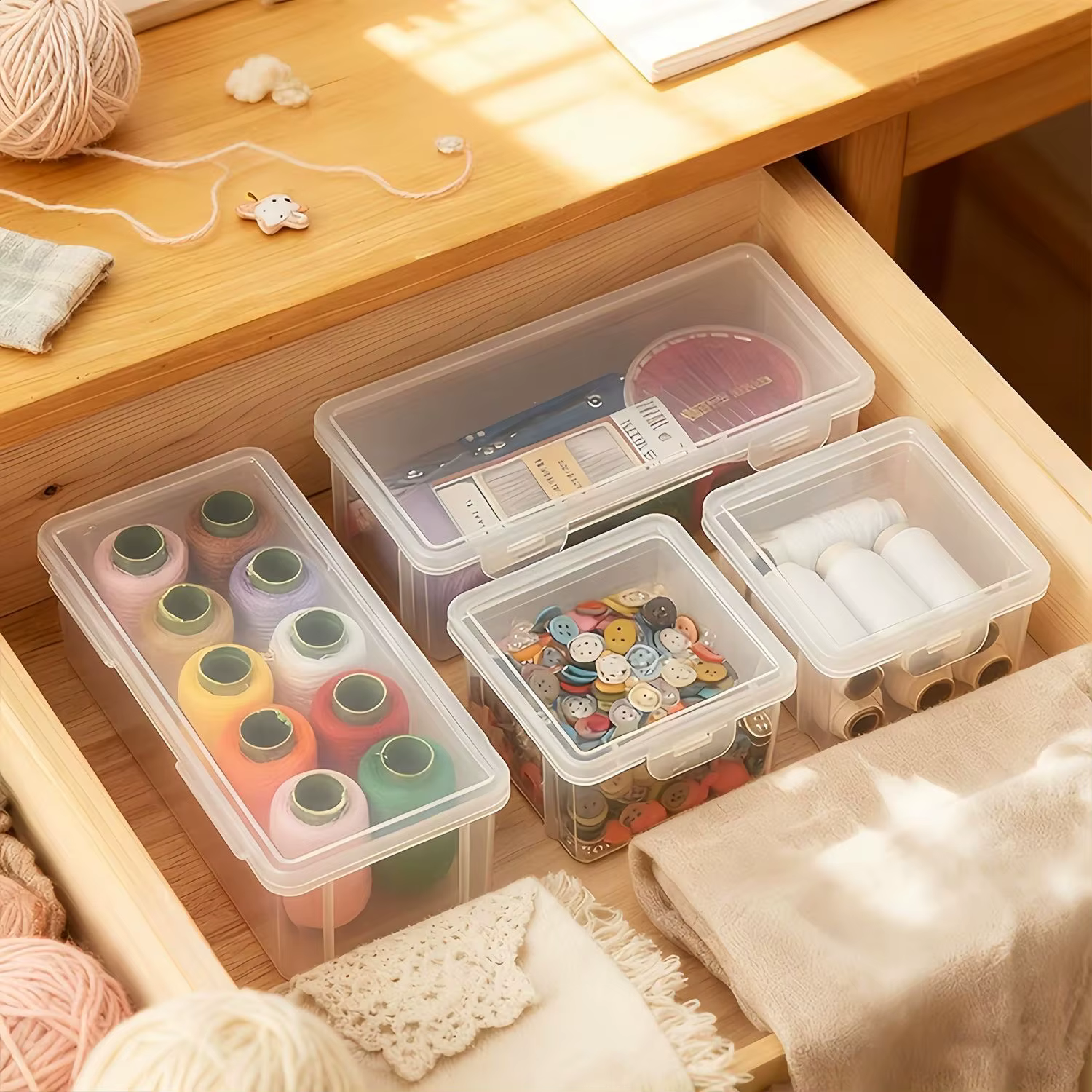 Boîte de rangement multifonctionnelle en plastique transparent pour outils de couture