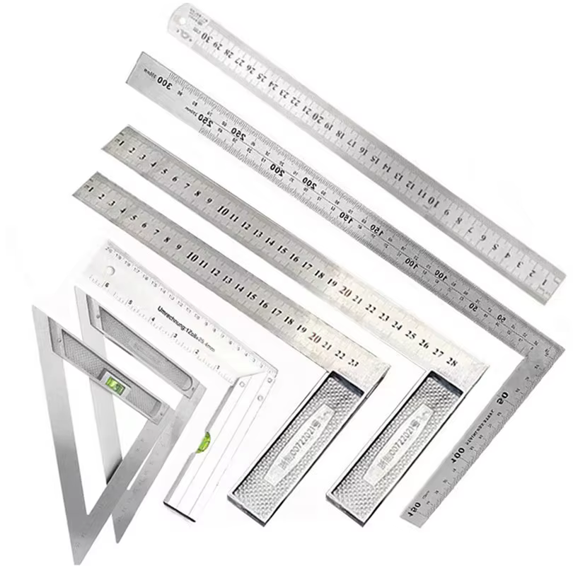 Règle carrée en aluminium pour charpentier