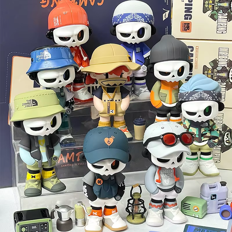 Série Camping Mr.Bone : Boîte Mystère Figurine Garçon Cool