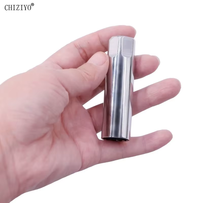Clé universelle pour bougie d'allumage