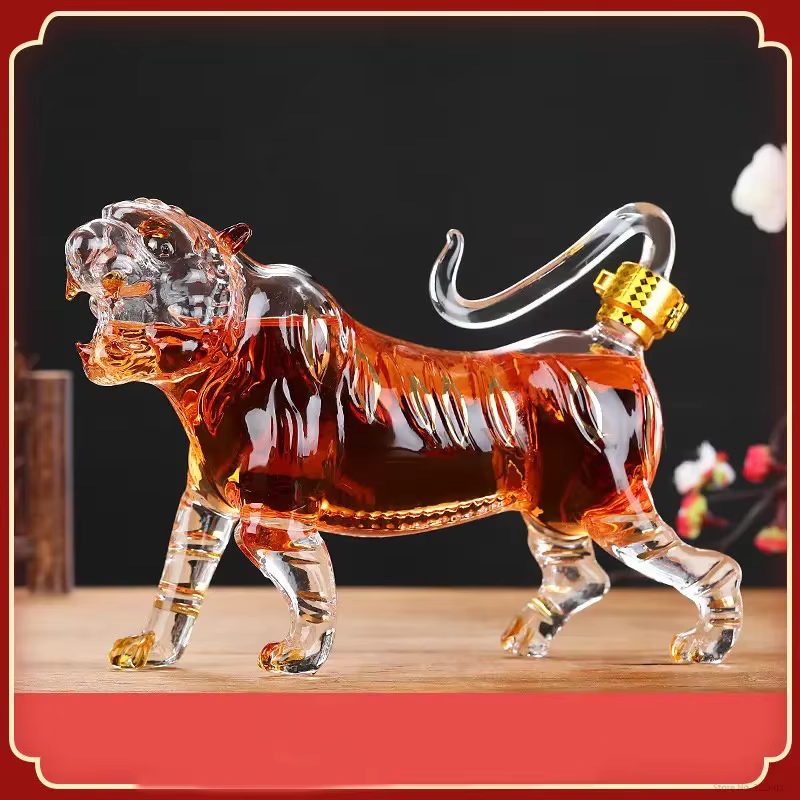 Beau tigre en forme d'animal