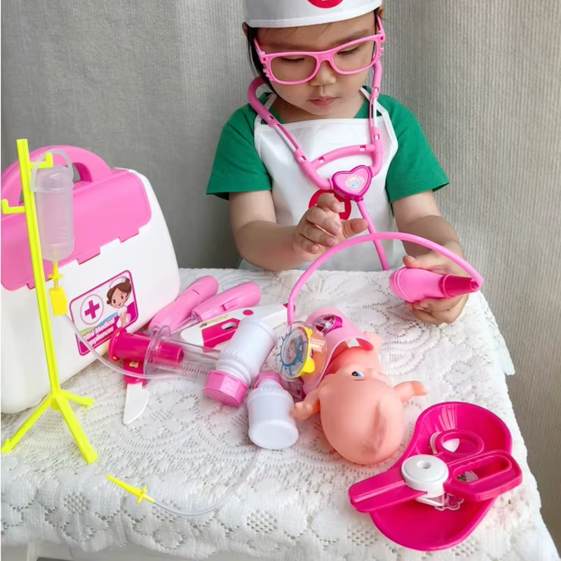 Jouets de médecin pour enfants