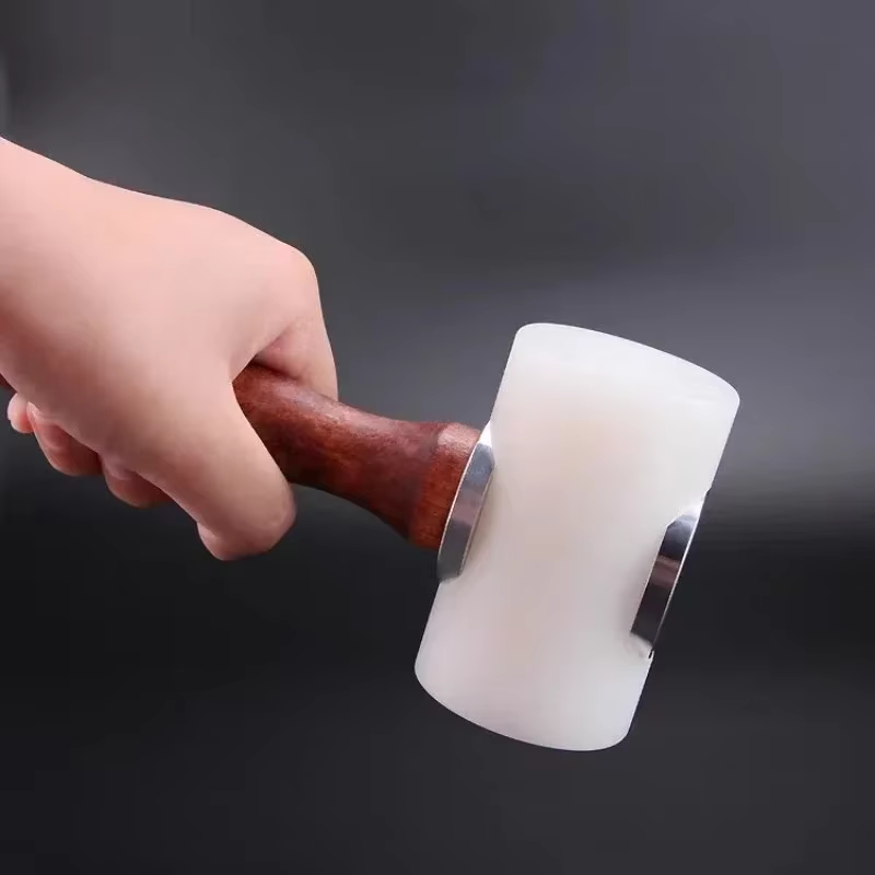 Marteau de sculpture en cuir professionnel avec manche en bois