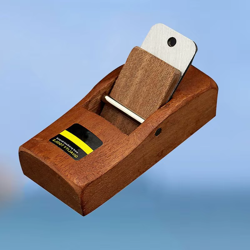 Nouveau Râpeur à Bois en Redwood DIY