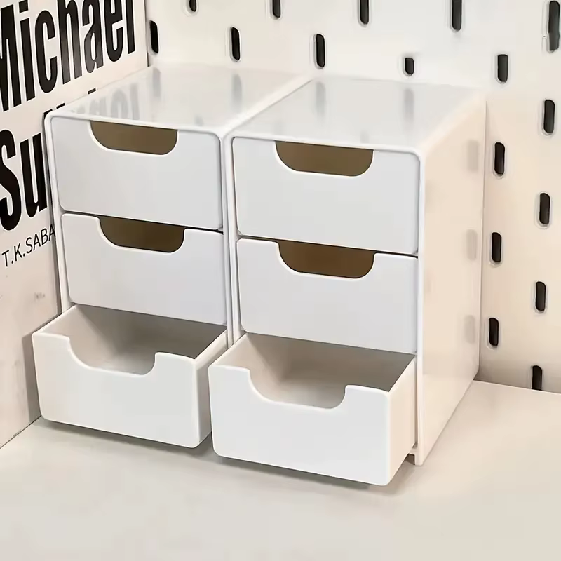 Boîte de rangement de cosmétiques en plastique à 3 niveaux