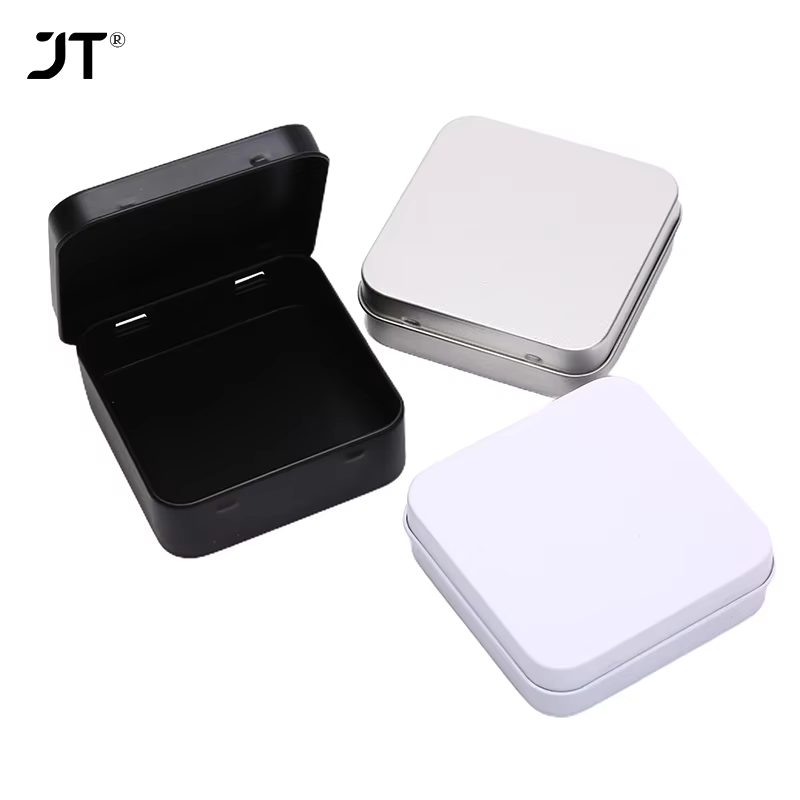 Mini petite boîte carrée en fer blanc