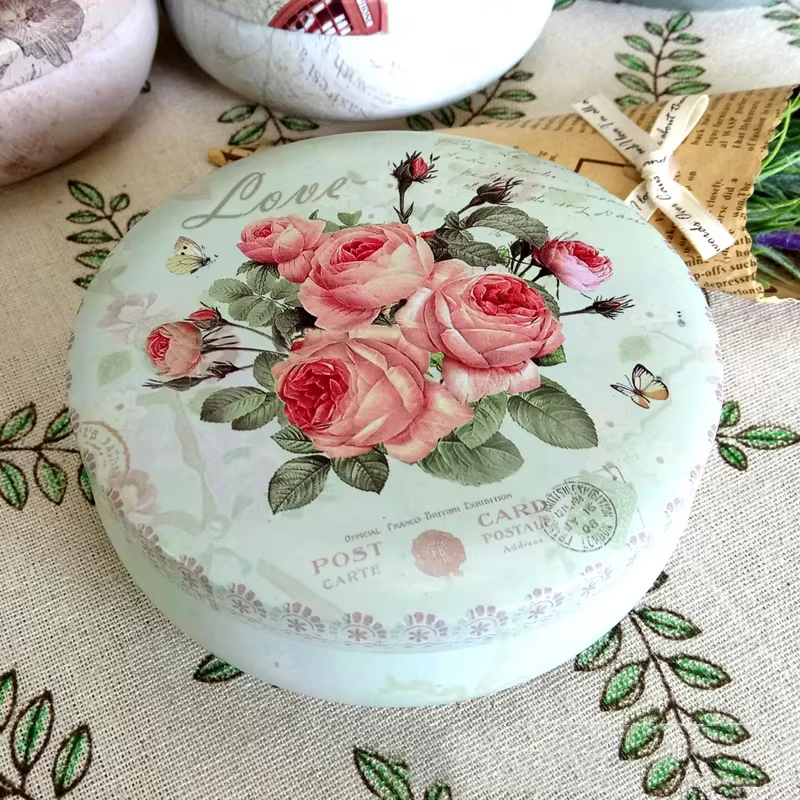 Boîte ronde en fer blanc pour gâteau Mousse