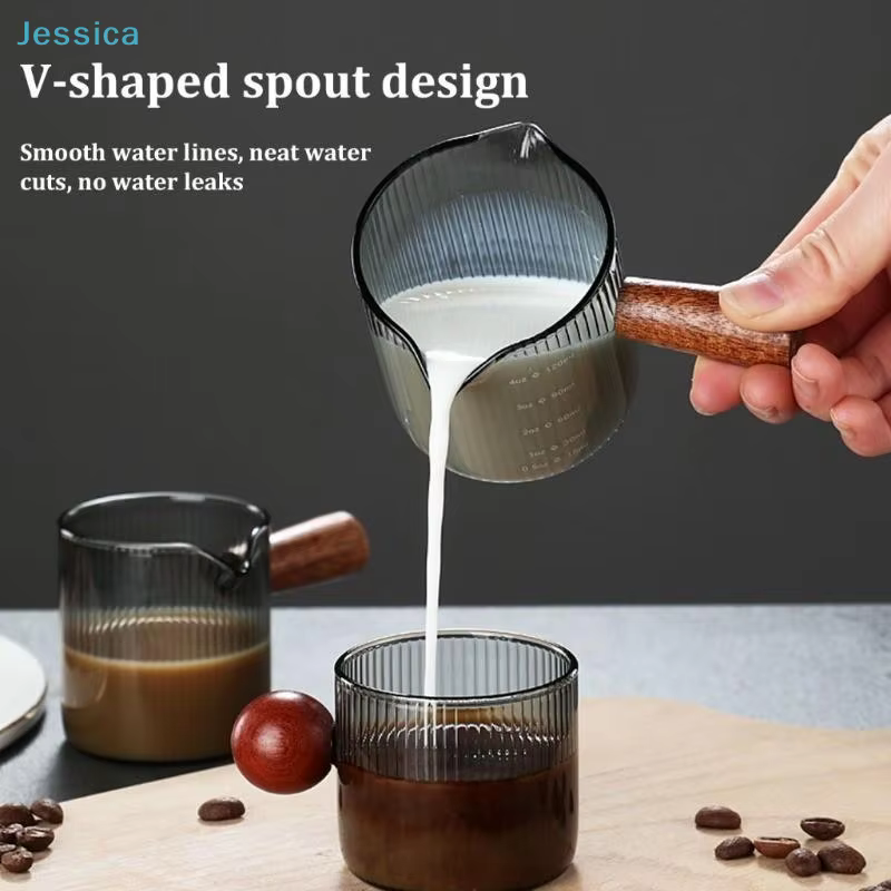 ♥ Tasse à mousse de lait en verre côtelé avec poignée en bois - Tasse doseuse de 120 ml pour café et lait