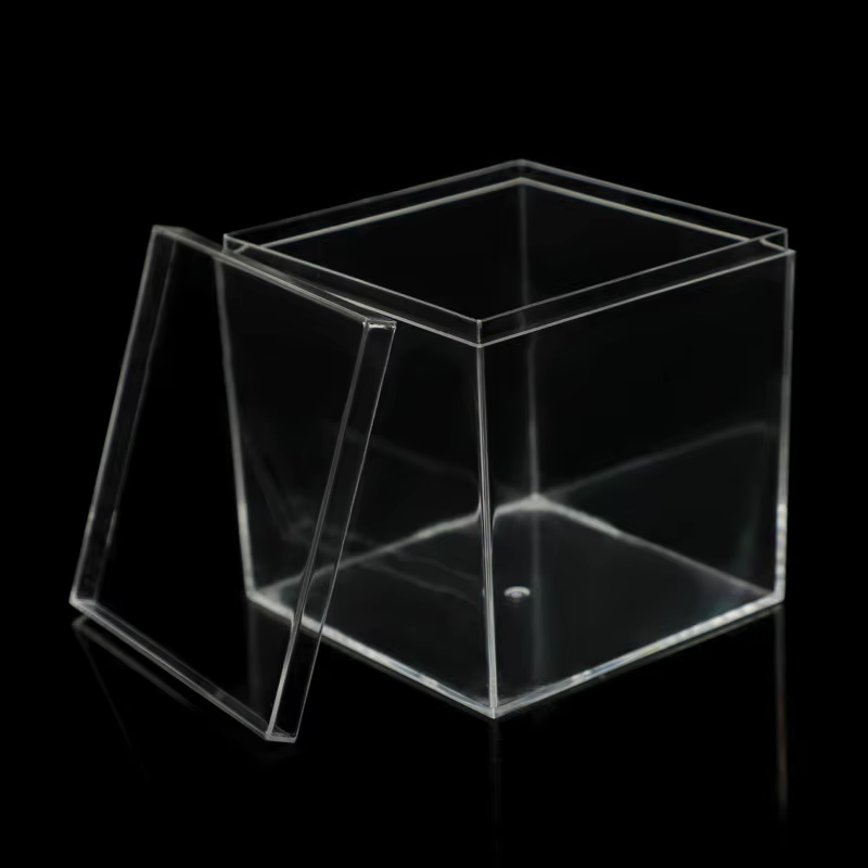 Boîte acrylique transparente avec couvercle