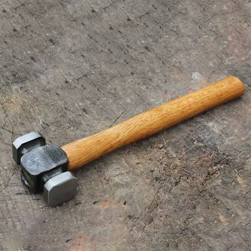 Marteau de travail multifonctionnel en acier au carbone