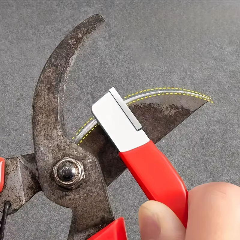Affûteur d'outils de jardin