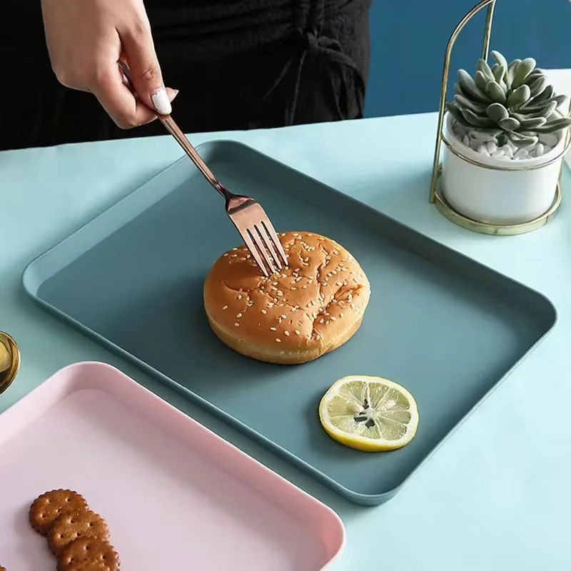 Plateau de service en plastique
