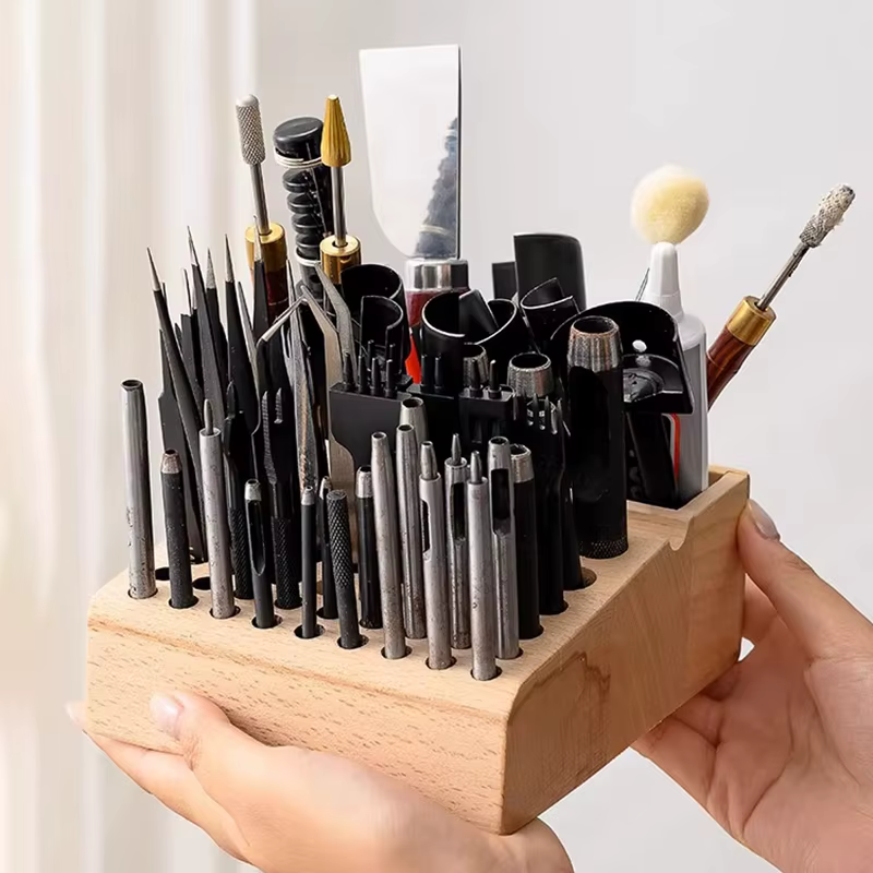 Support de rangement d'outils en bois
