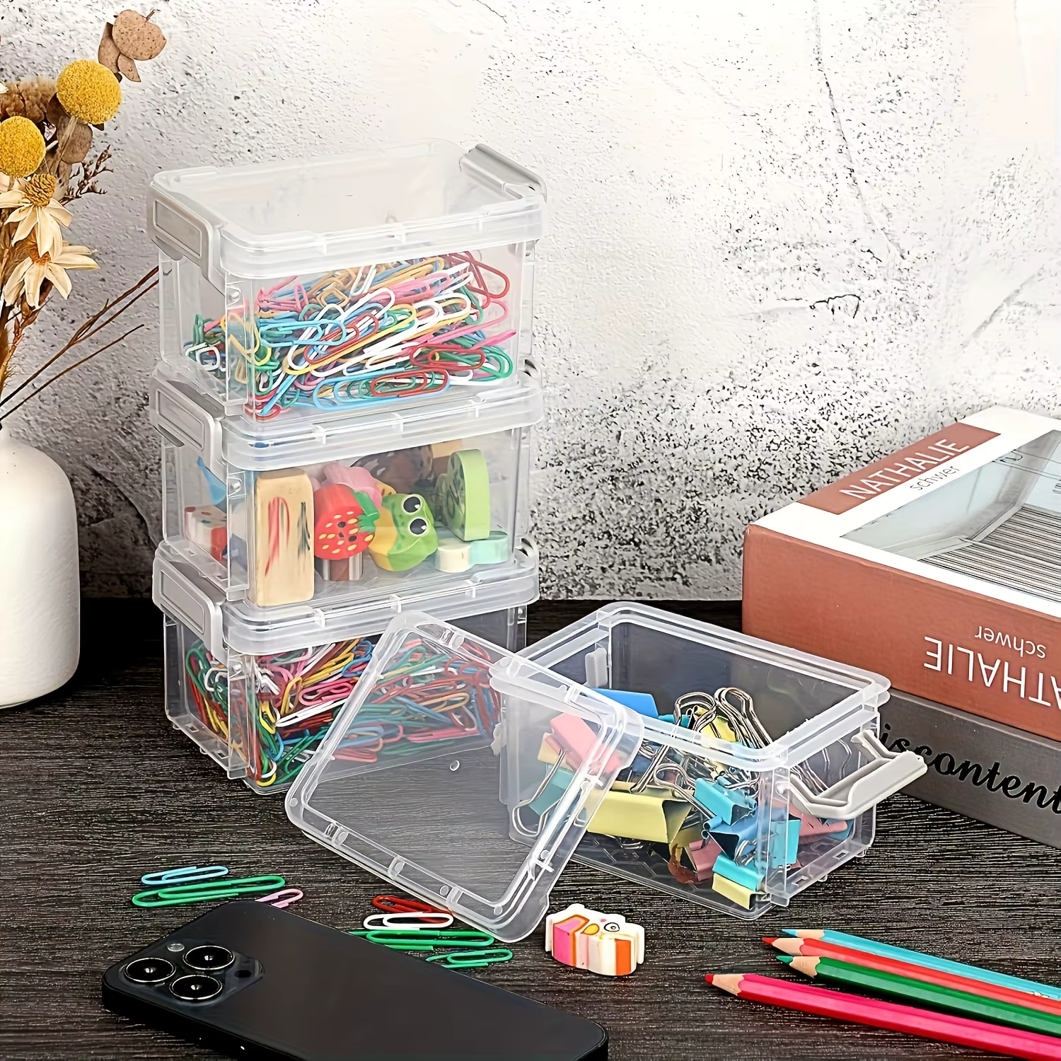 Boîte de rangement en plastique avec couvercle