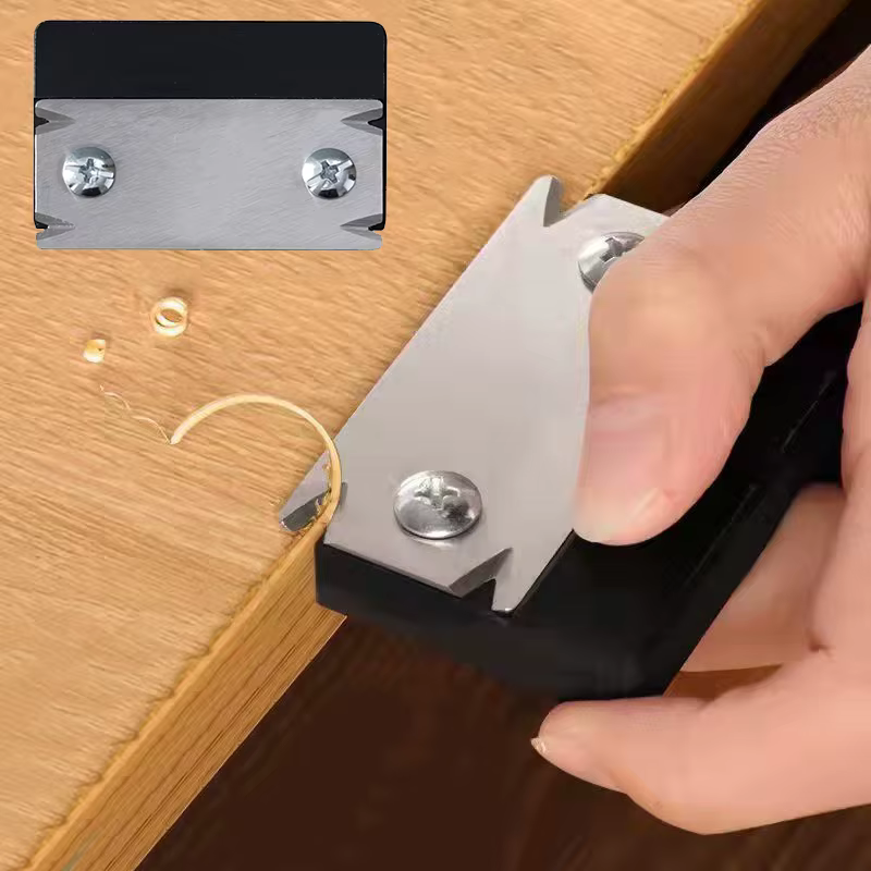 Couteau de finition pour le travail du bois