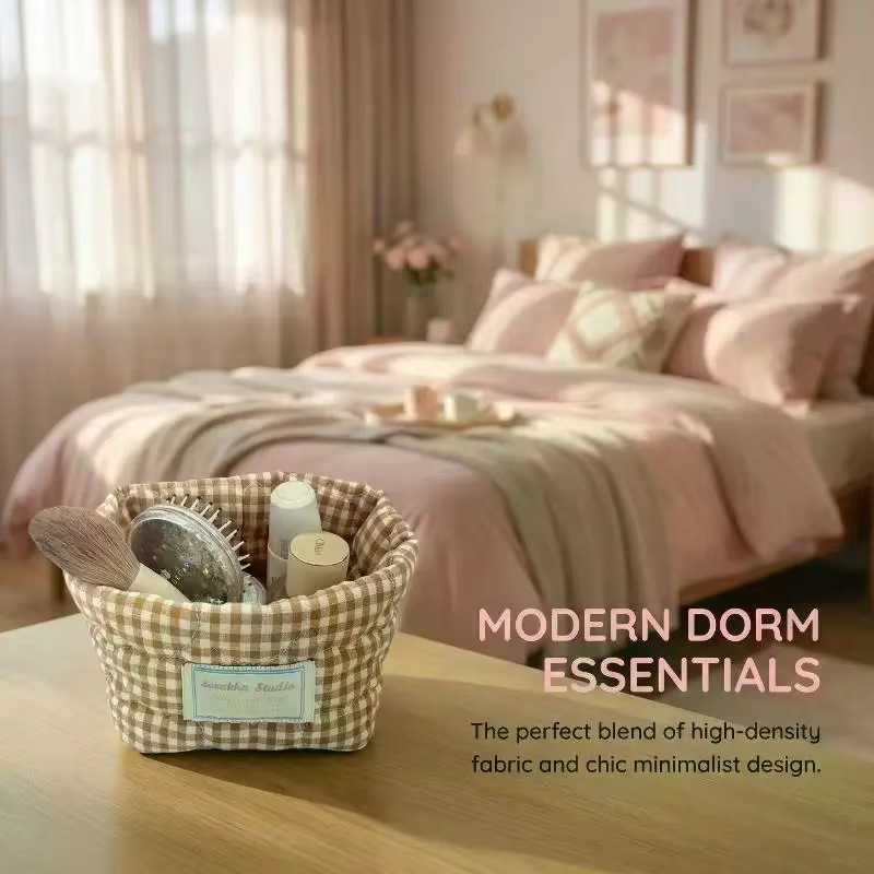 Panier de rangement en tissu rayé