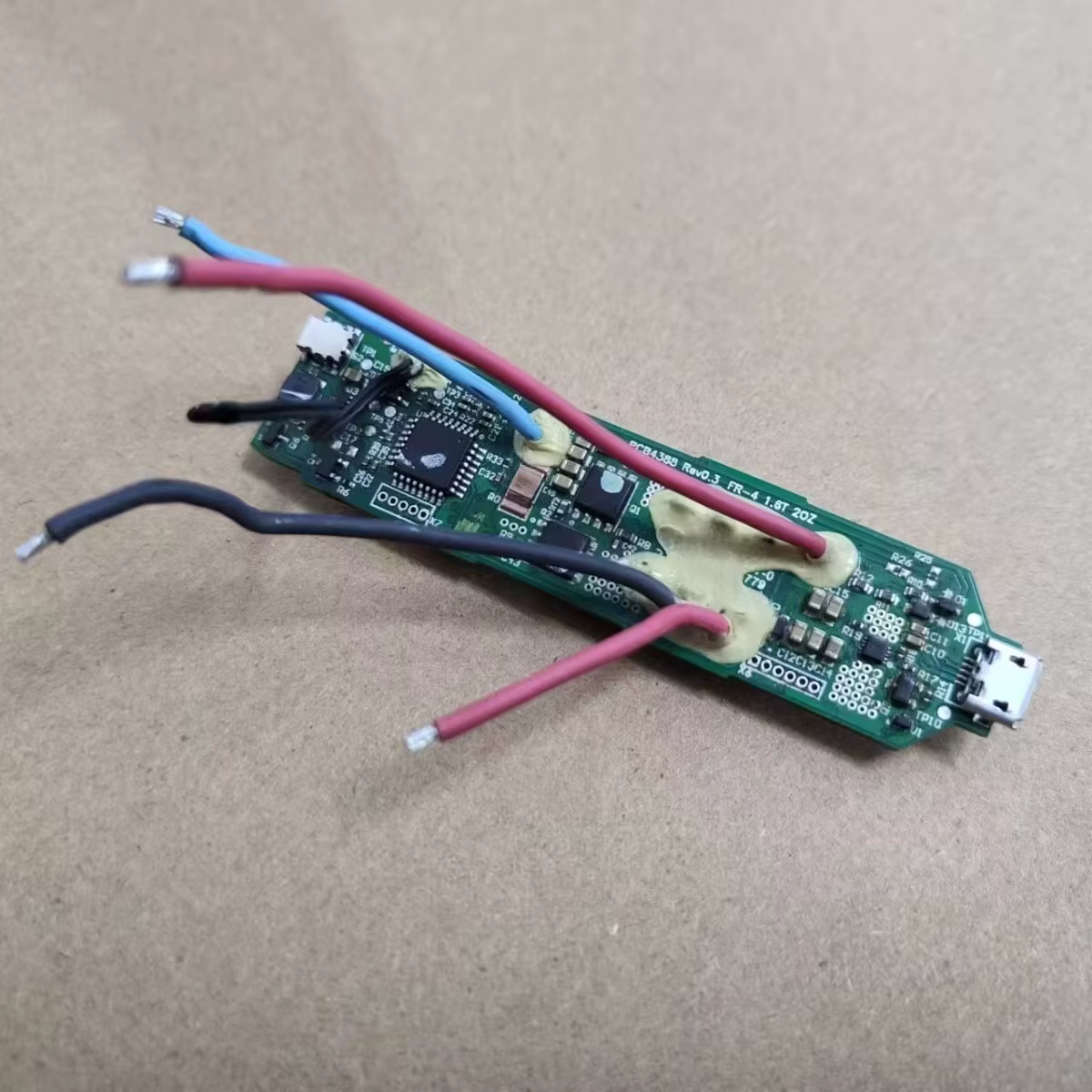 Tournevis électrique Bosch GO 2 3.6V avec circuit de commande Ain