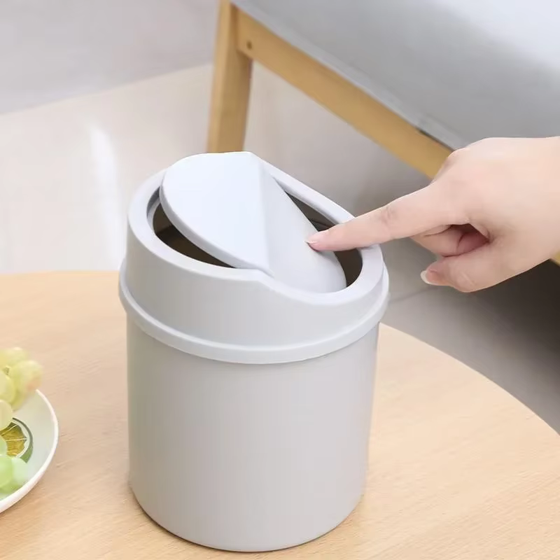 Mini poubelle de bureau avec couvercle
