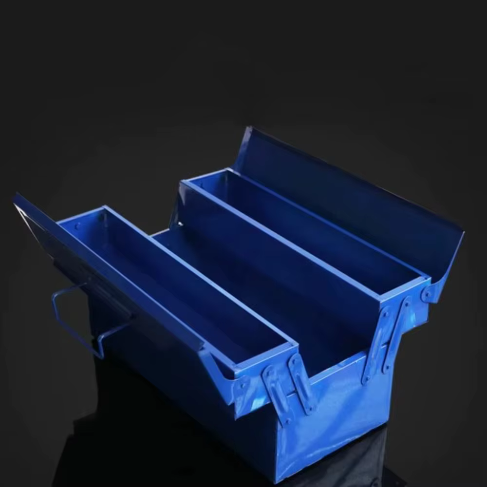 Grande boîte à outils en métal légère